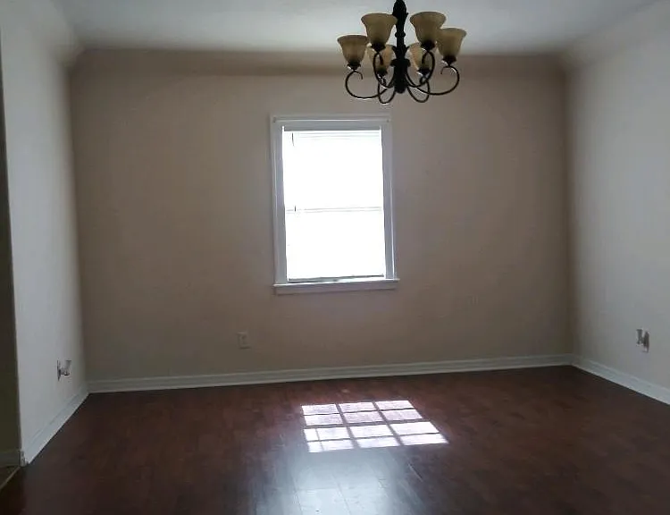 1309 N Franklin St — Photo 5