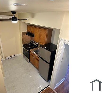 3rd image of 1711 N 26th St #2F
