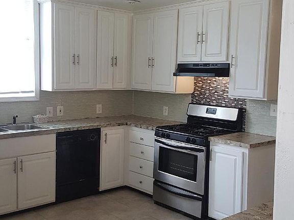 2nd image of 5507 Narcissus Ave