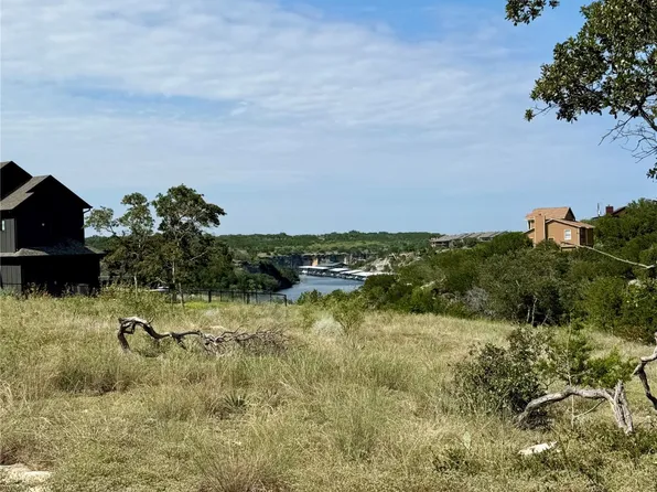 1000 Bluff Creek Dr, Strawn, TX 76475