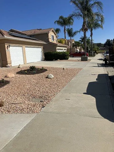 3 bed, $5,000 — Photo 2