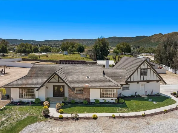 40015 Vista Rd, Hemet, CA 92543
