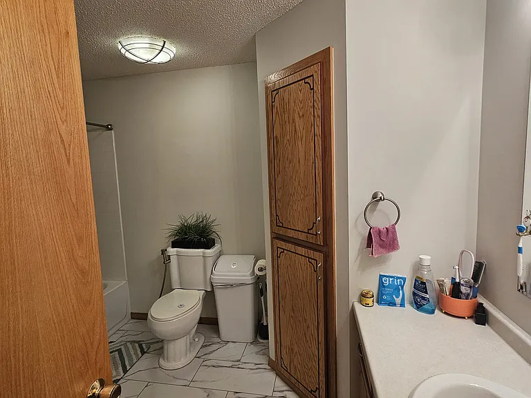 5375 SW 40th Ave NW — Photo 8