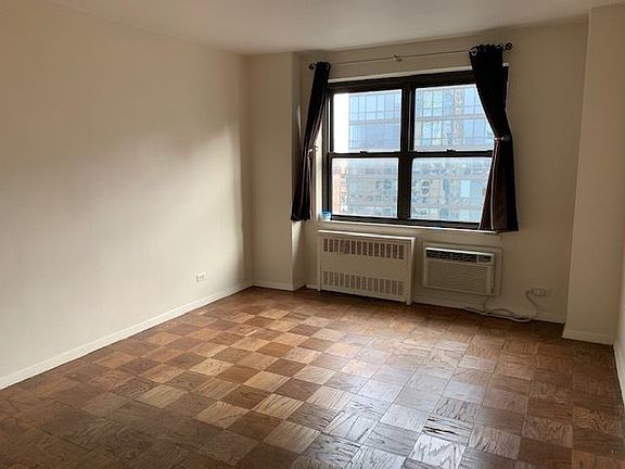 4th image of 205 W End Ave APT 24N