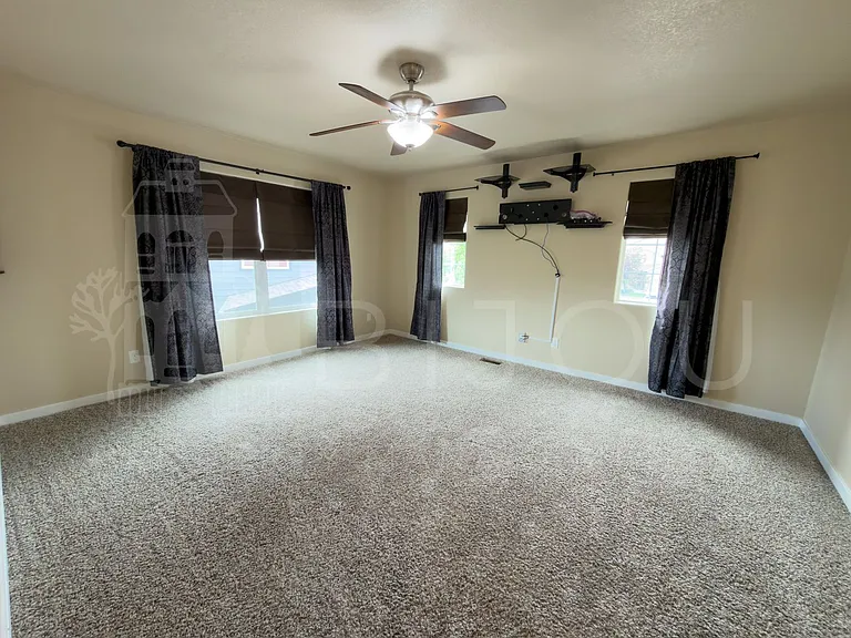 7356 Big Prairie Ct — Photo 15
