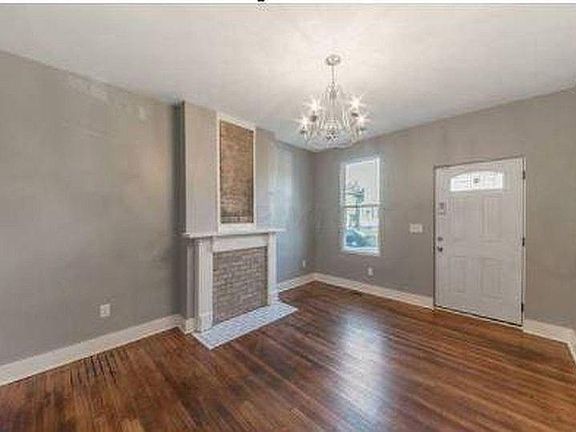 2nd image of 1573-1575 E Rich St #5