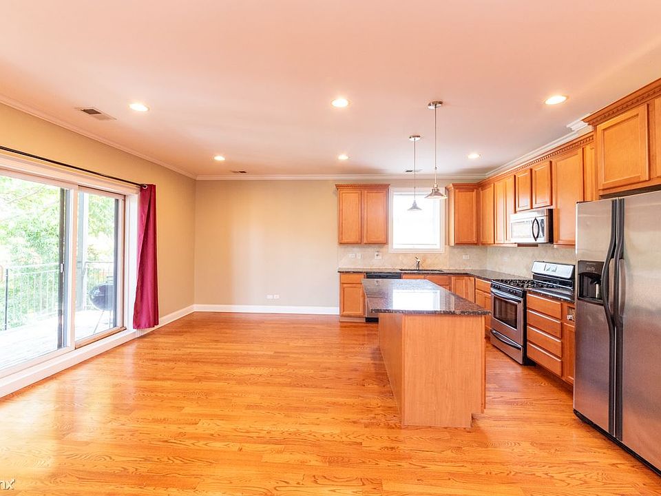 1691077077-2023_7_7_6155_N_Ravenswood_Unit_2_MLS_ONLY_18