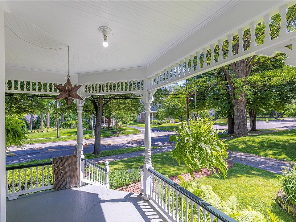 55 Monroe Ave, Pittsford, NY 14534 Zillow