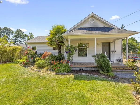 119 N Harrison St, Newberg, OR 97132