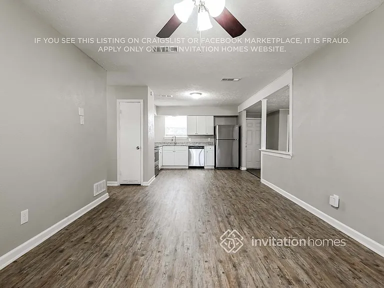 2740 Blue Ridge Dr — Photo 3