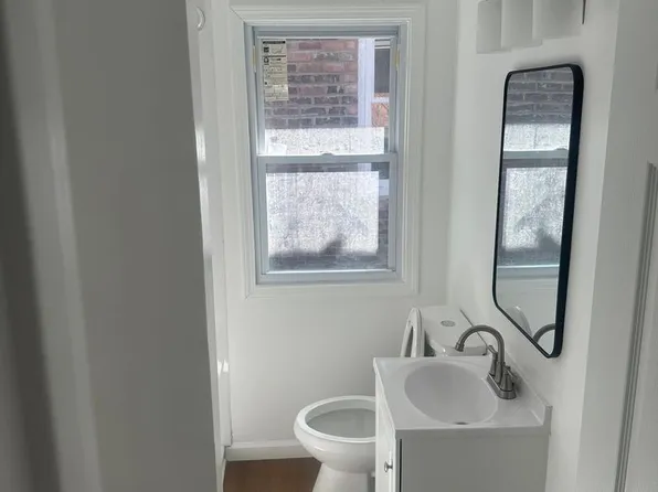 3005 Pasadena St, Detroit, MI 48238