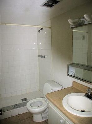 5th image of 415 Executive Center Dr APT 102