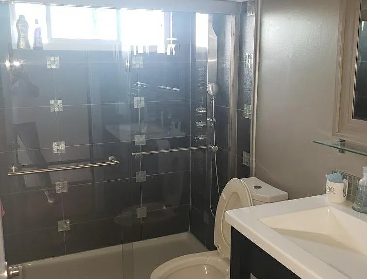 1574 Santa Ana Ave — Photo 1