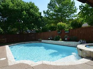 2336 Castle Rock Rd, Carrollton, TX 75007