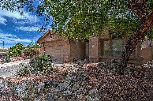 1st image of 2427 E Silverwood Dr