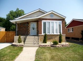 4836 W 99th St, Oak Lawn, IL 60453