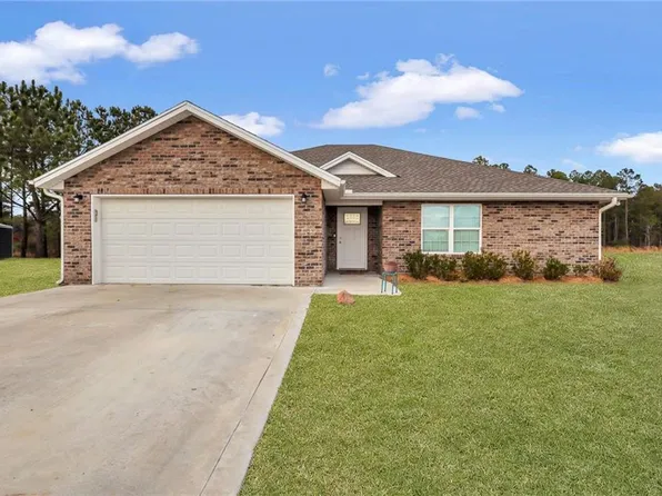 197 Galloway Dr, Folkston, GA 31537