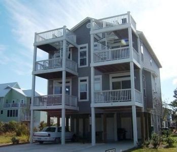 307 N Carolina Ave #2, Carolina Beach, NC, 28428
