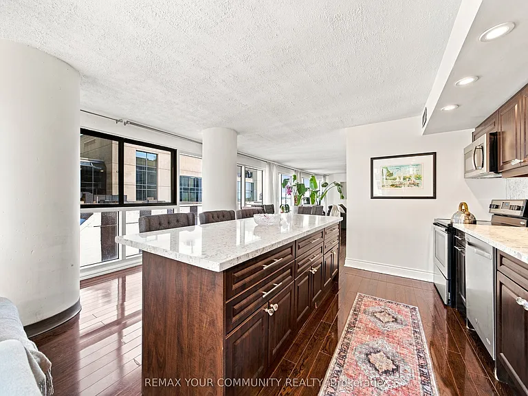 251 Queens Quay W #705 — Photo 26