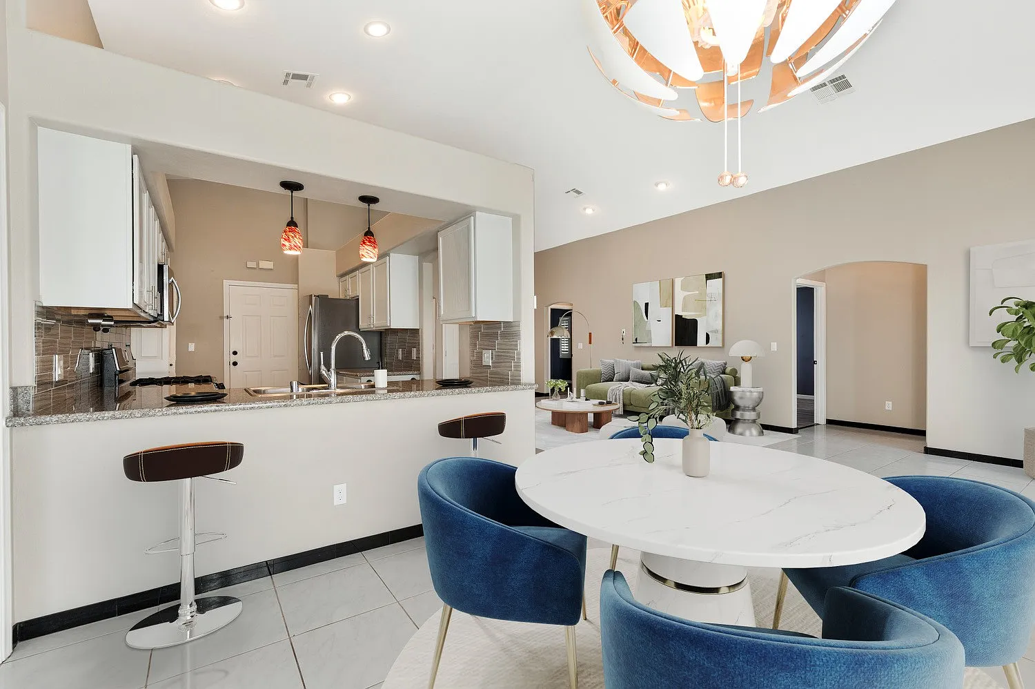 4 bed, 1906 sqft, $3,000 — Photo 1