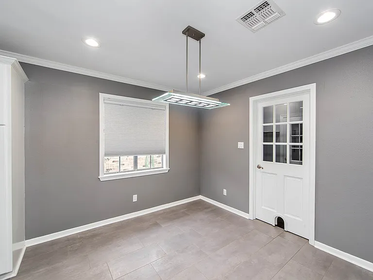 3213 Susan Dr — Photo 1