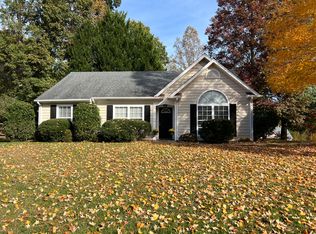 1744 Winterberry Ct, Charlottesville, VA 22911