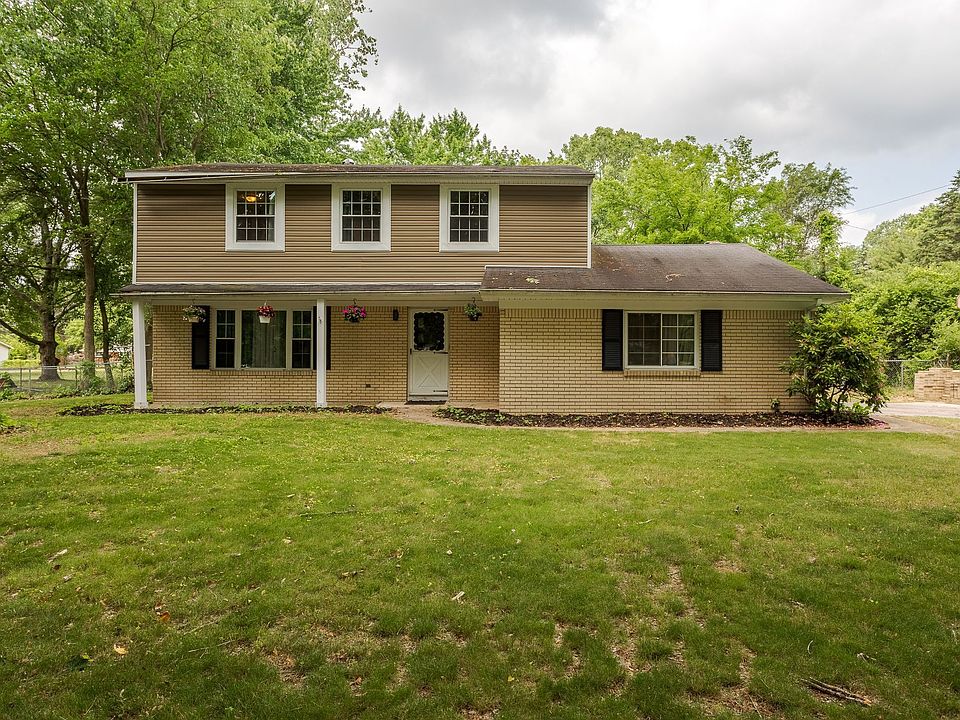 1st image of 7607 Comstock Dr