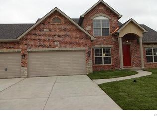 225 Lonepine Dr, Wentzville, MO 63385