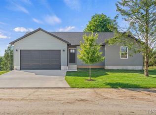 3603 Central Ave, Catawissa, MO 63015