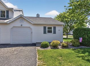 31 Chestnut Ct #D, Hilton, NY 14468