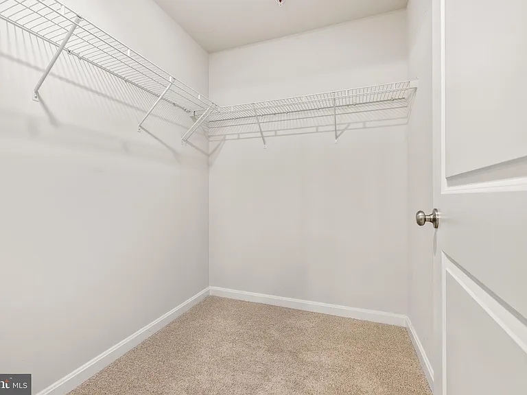 154 Hannock St — Photo 28