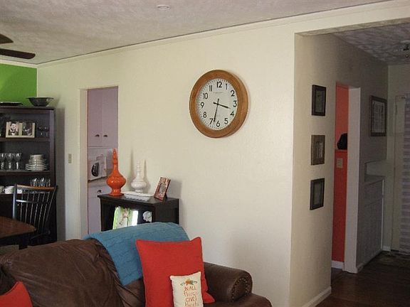 2nd image of 64 Burley Cir