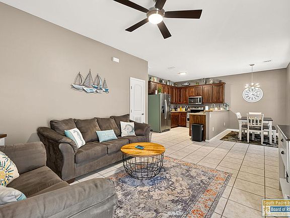5th image of 113 E Pike St #12