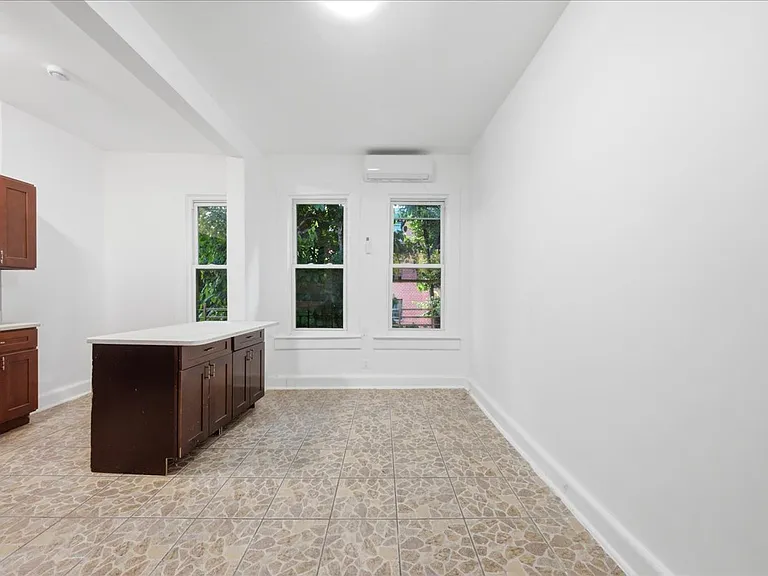 1307 College Ave #2 — Photo 13