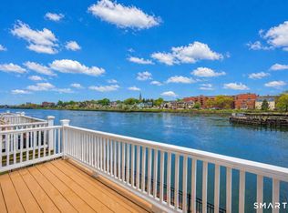 Turnbridge Crossing, New Haven, CT 06513
