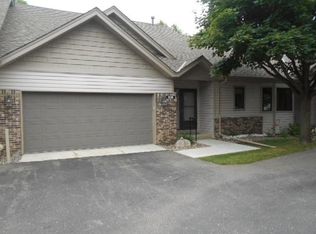 13528 Parkwood Dr, Burnsville, MN 55337