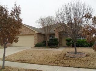 4220 Cave Cove Ct, Fort Worth, TX 76244