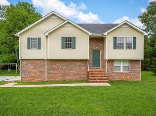 392 Mountain View Dr, Morrison, TN 37357