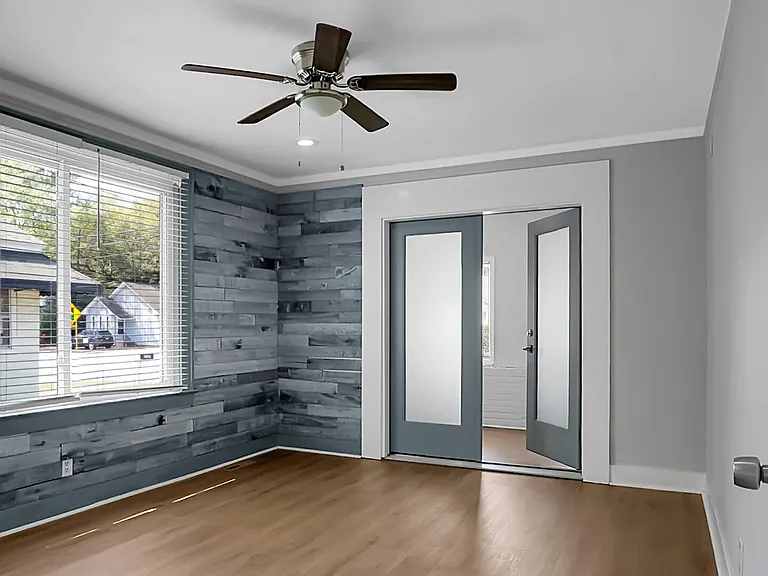 2135 Dorchester Rd — Photo 41