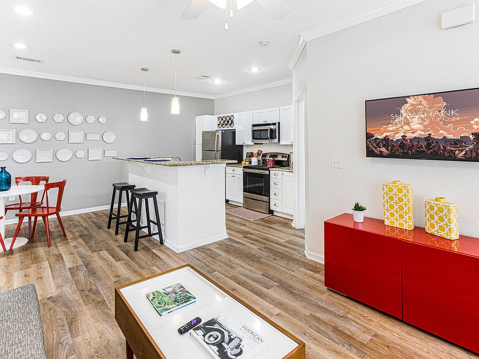 Fountains At Chatham Parkway 1699 Chatham Pkwy Savannah GA Zillow