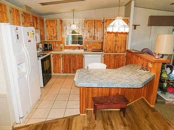 3rd image of 37632 Bermuda Dr