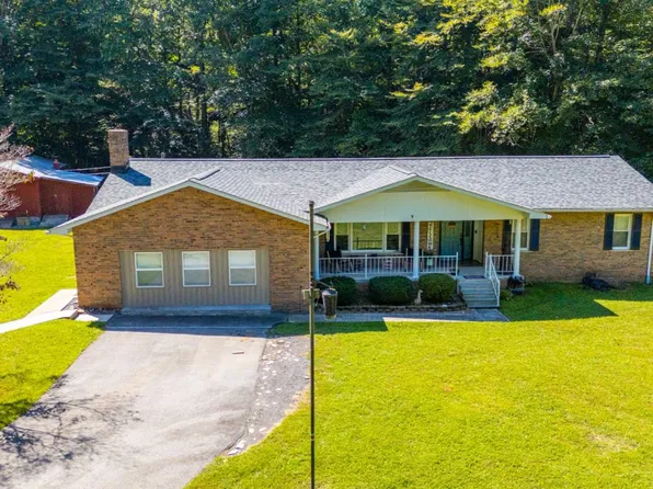 3613 Coal River Rd, Arnett, WV 25007