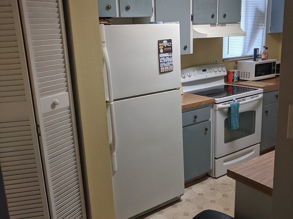 2nd image of 1113 Ohio Ave APT 103