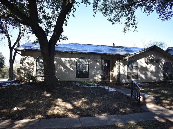 10801 Middle Knoll Dr, Dallas, TX 75238