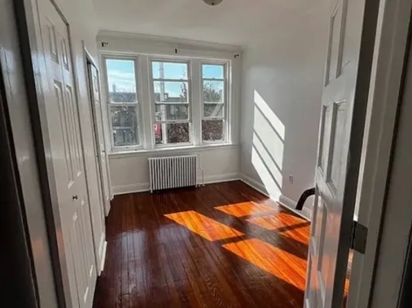 1254 Paterson Plank Rd #2B, Secaucus, NJ 07094