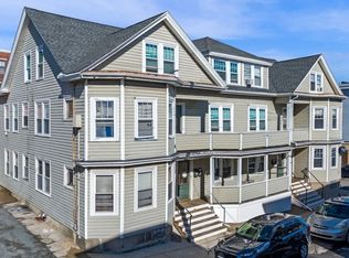 17-23 Palmer St, Salem, MA 01970