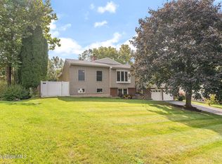 10 Cayuga Ct, Albany, NY