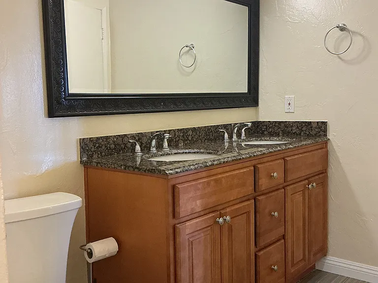 6742 Western Ave #7 — Photo 8