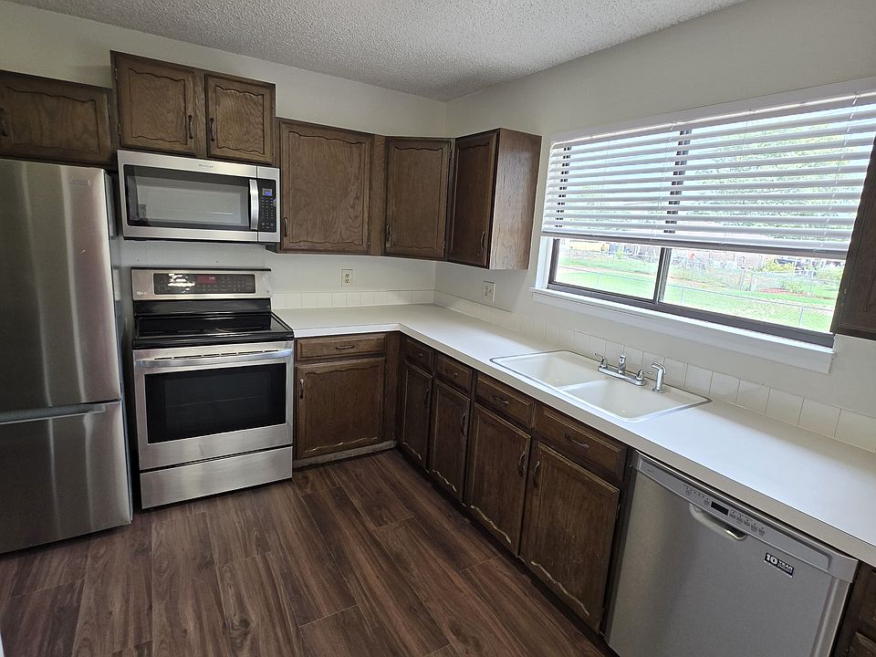 1st image of 1320 Jennifer Ct