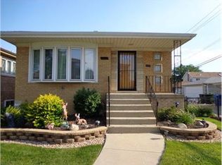 6014 W 64th Pl, Chicago, IL